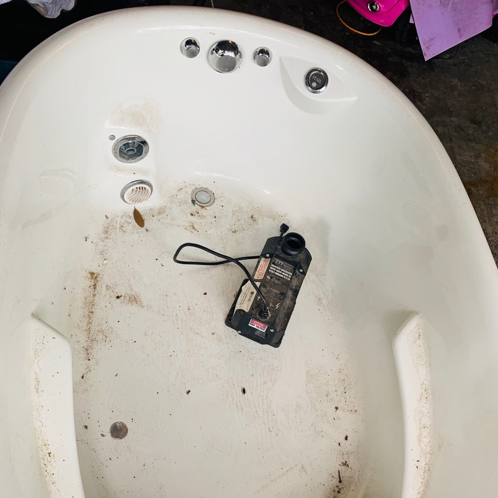 PEARL (whirrlPool) Tub **Brand NE@W**